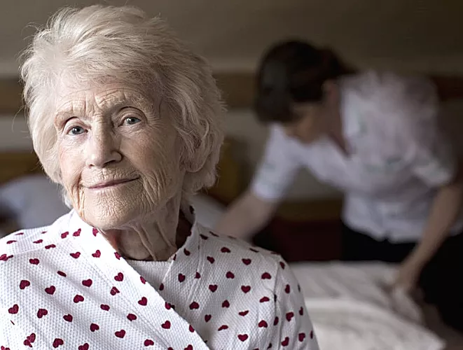 Сиделка ночная Услуги ночной сиделки